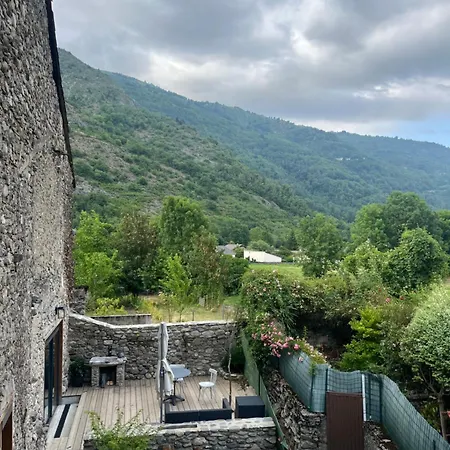 בית נופש Sporting Pyrenees House Val-de-Sos